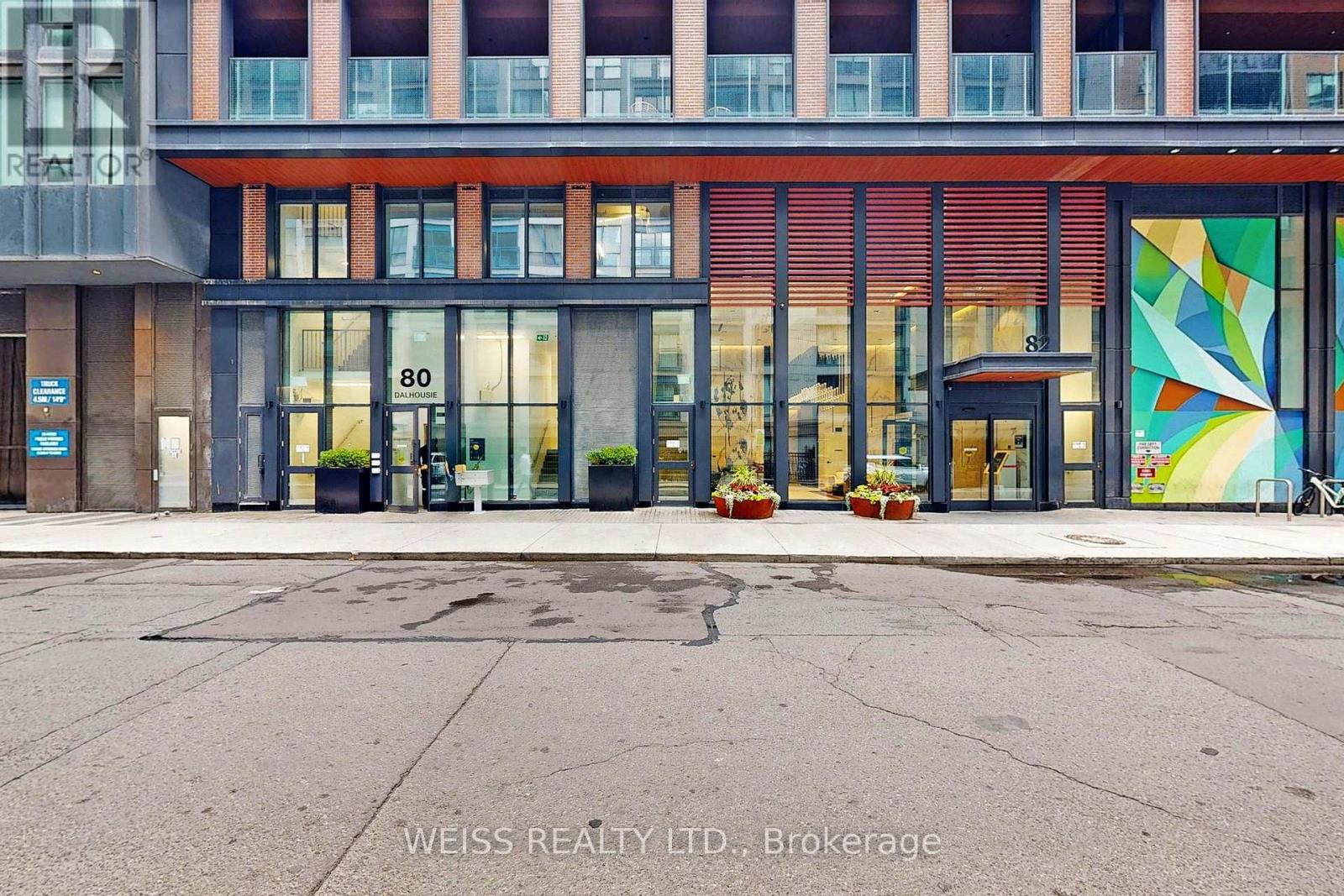 610 - 82 Dalhousie Street, Toronto, Ontario M5B 0C5 - Photo 17 - C12324178