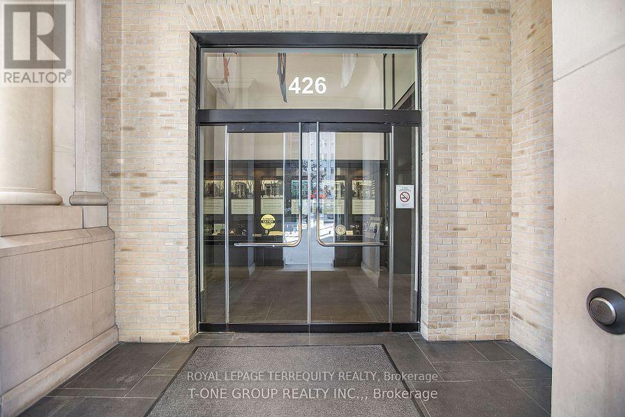 Ph101 - 426 University Avenue, Toronto, Ontario  M5G 1S9 - Photo 32 - C12879430