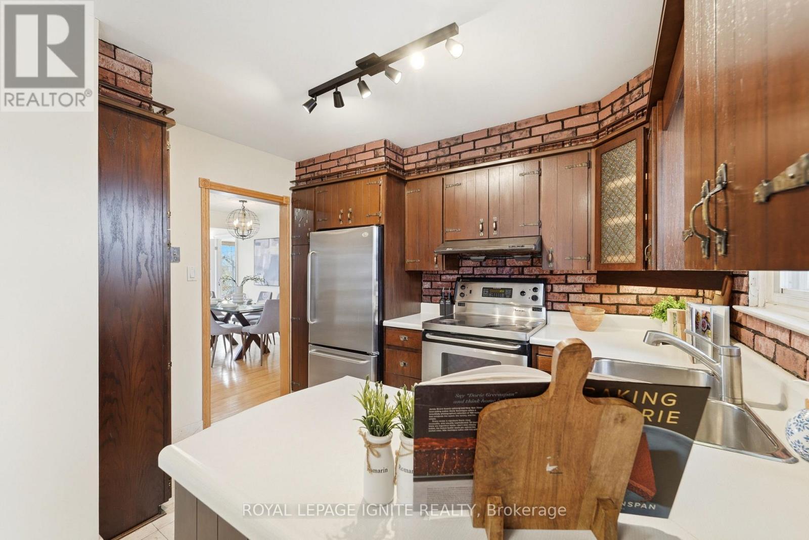 174 Darlingside Drive, Toronto, Ontario  M1E 3P6 - Photo 18 - E12901976