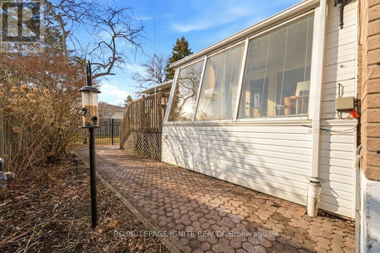 174 Darlingside Drive, Toronto, Ontario  M1E 3P6 - Photo 45 - E12901976