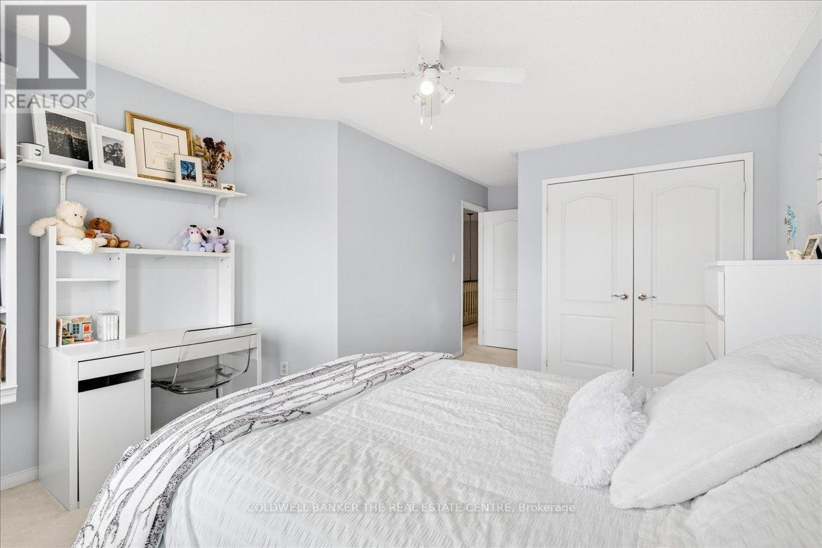 405 Silken Laumann Drive, Newmarket, Ontario  L3X 2J1 - Photo 35 - N12903104