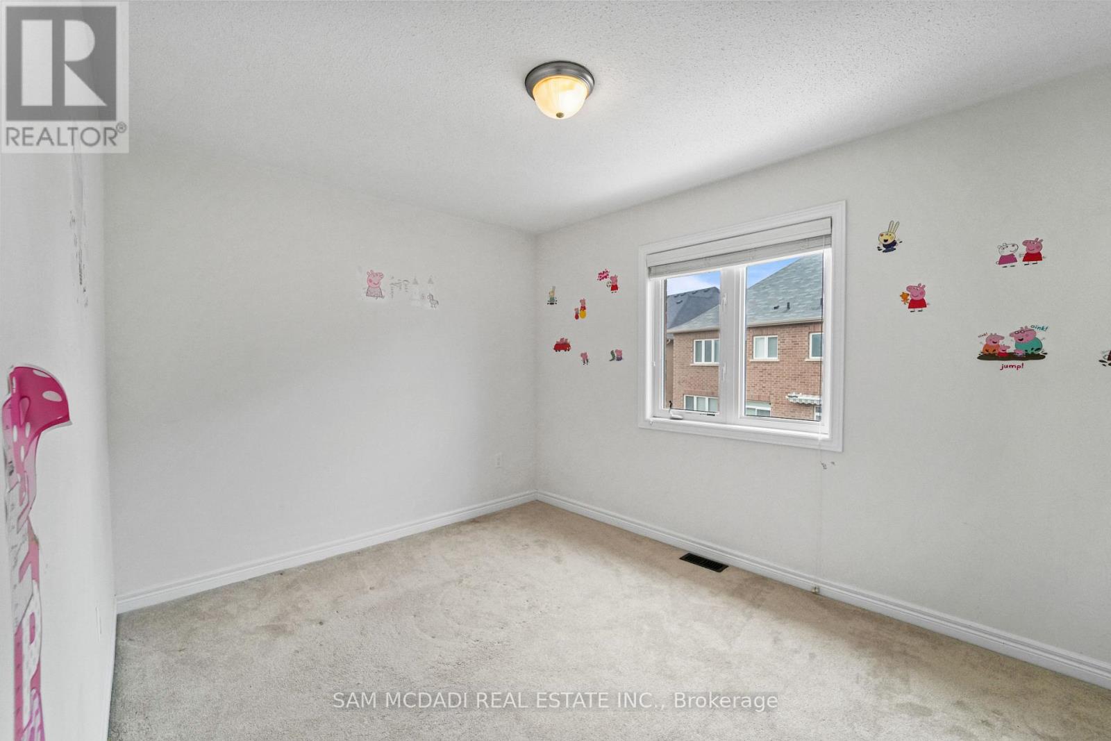 26 Montpelier Street, Brampton (Brampton West), Ontario  L6Y 6A6 - Photo 19 - W12867276
