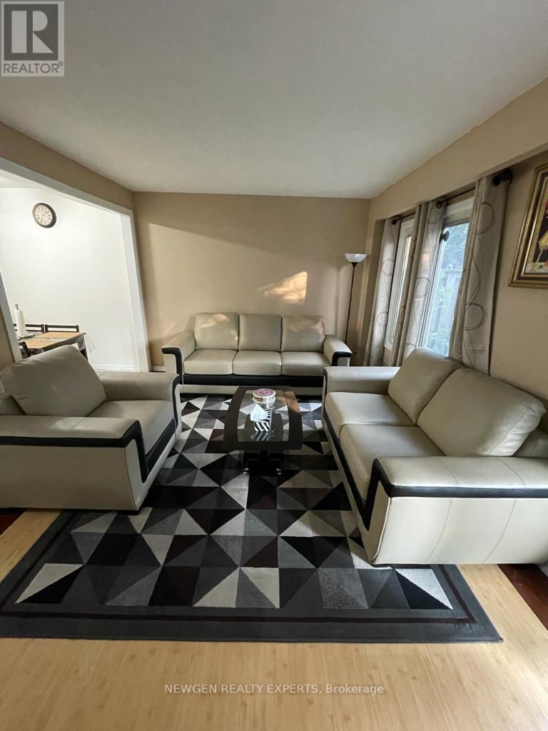 16 - 2058 Martin Grove Road, Toronto, Ontario  M9V 4B6 - Photo 5 - W12904696