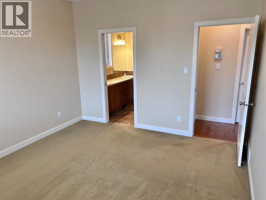 330 Sixmile Lane S, Lethbridge, Alberta  T1K 5S8 - Photo 11 - A2248127