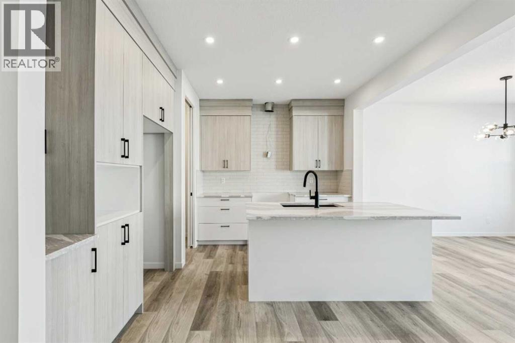 75 Annette Rise Nw, Calgary, Alberta  T3R 2K8 - Photo 7 - A2289160