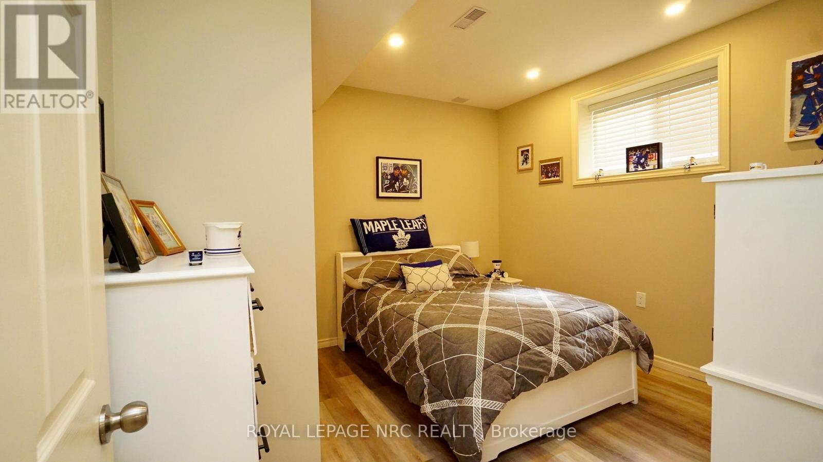 122 Wallace Avenue S, Welland, Ontario  L3B 1R5 - Photo 22 - X12904392