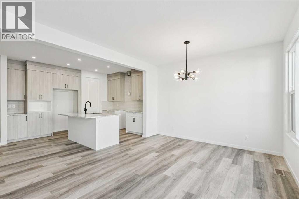 75 Annette Rise Nw, Calgary, Alberta  T3R 2K8 - Photo 12 - A2289160