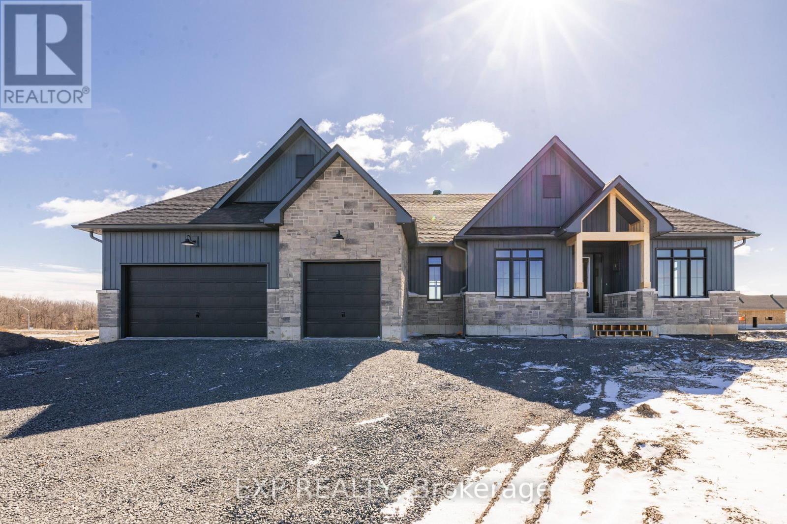 245 TRUDEAU CRESCENT, Russell, Ontario