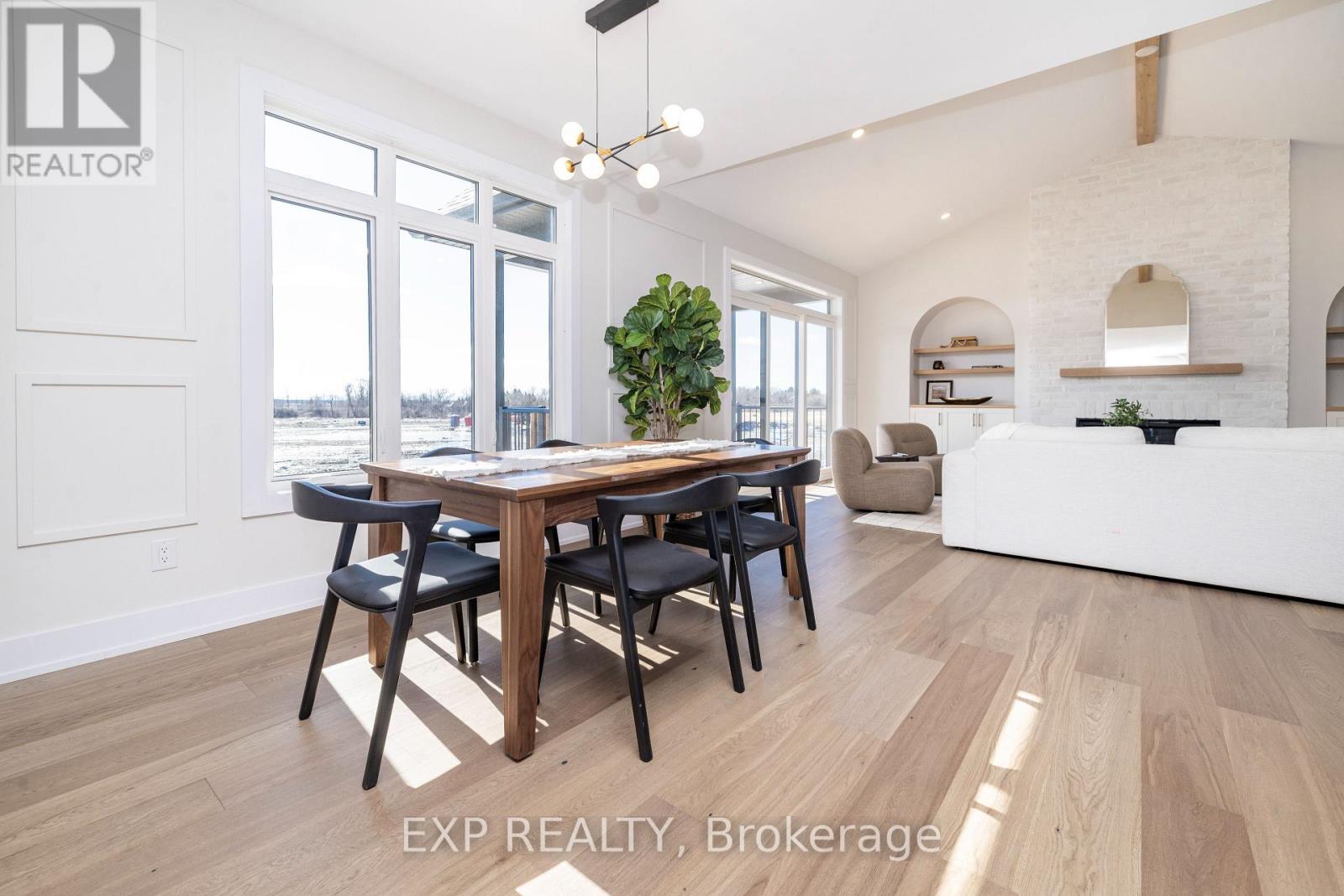 245 Trudeau Crescent, Russell, Ontario  K4R 1E5 - Photo 14 - X12905234