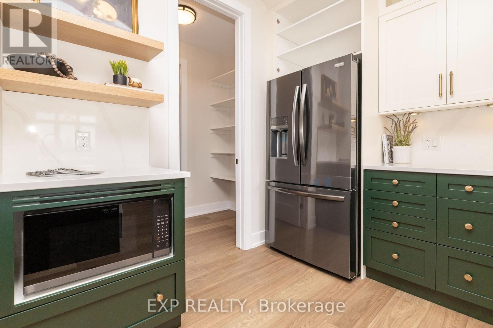 245 Trudeau Crescent, Russell, Ontario  K4R 1E5 - Photo 25 - X12905234