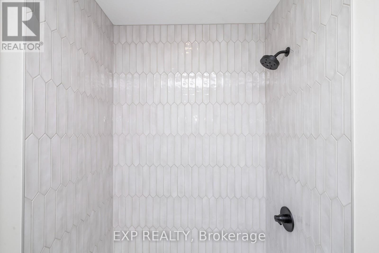 245 Trudeau Crescent, Russell, Ontario  K4R 1E5 - Photo 44 - X12905234