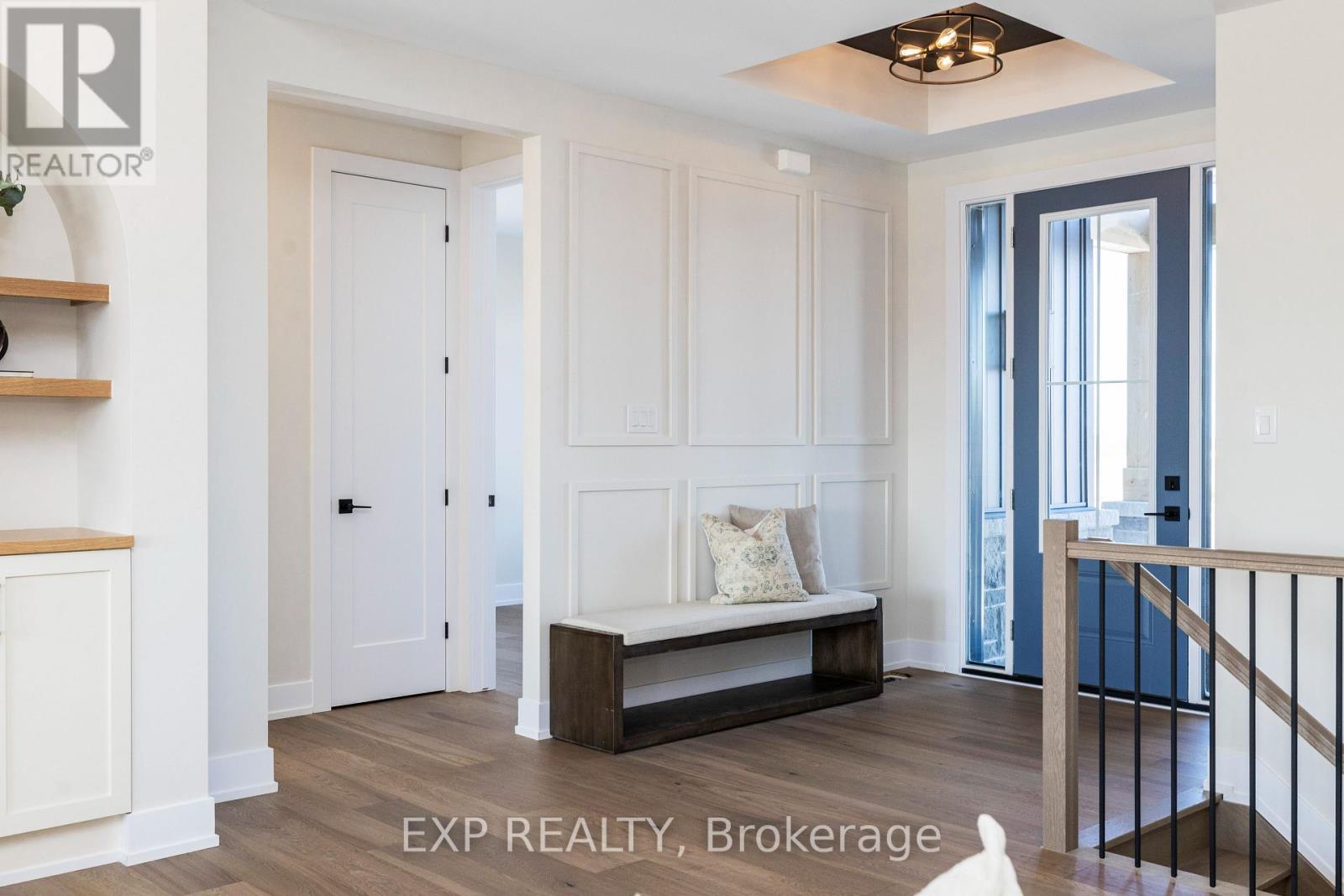 245 Trudeau Crescent, Russell, Ontario  K4R 1E5 - Photo 5 - X12905234