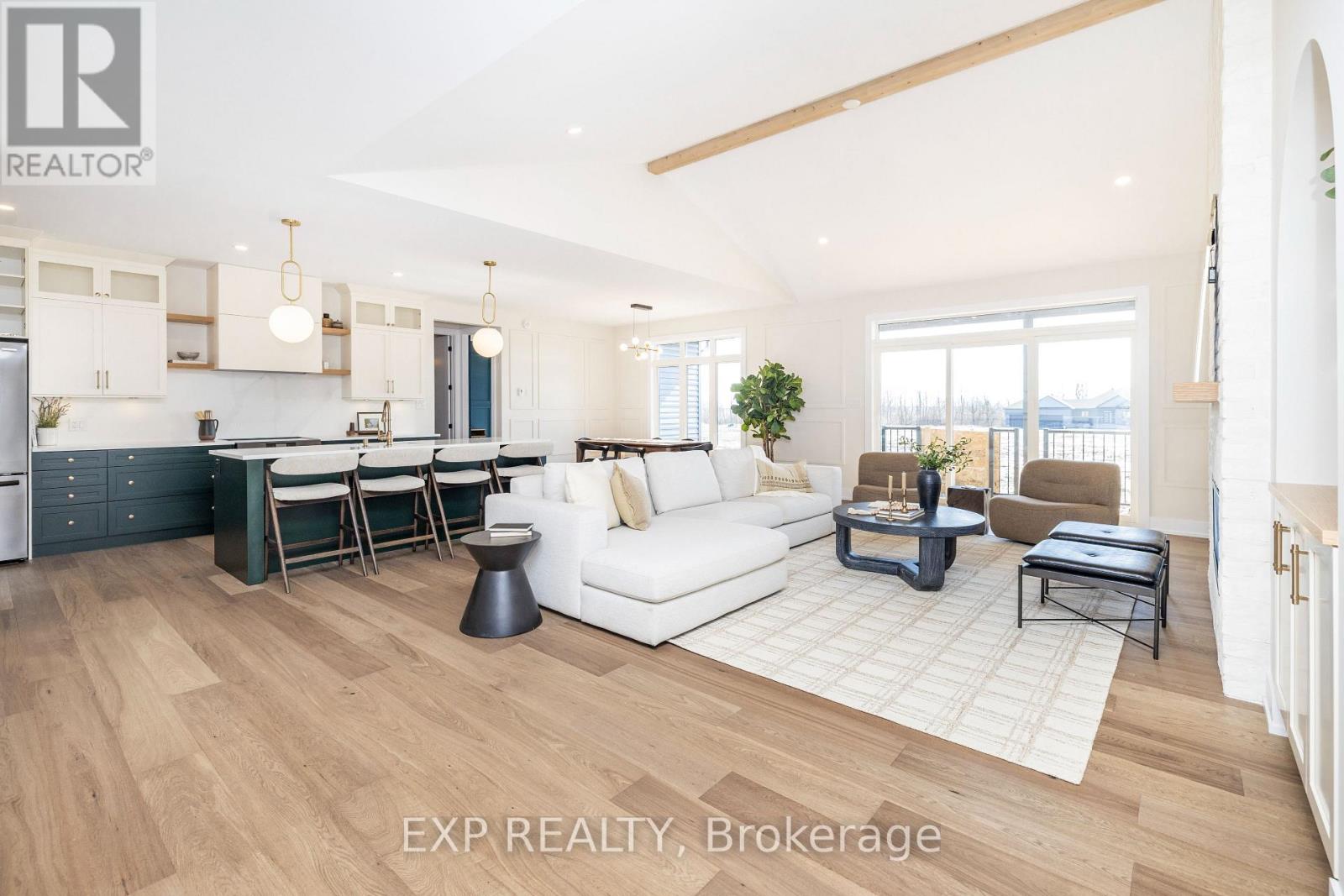 245 Trudeau Crescent, Russell, Ontario  K4R 1E5 - Photo 7 - X12905234