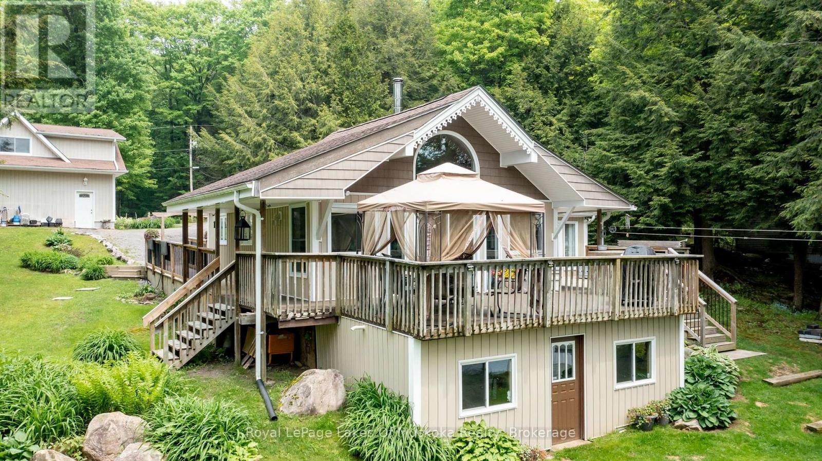 1019 Lakeshore Drive N, Bracebridge, Ontario  P1L 1X3 - Photo 15 - X12090032