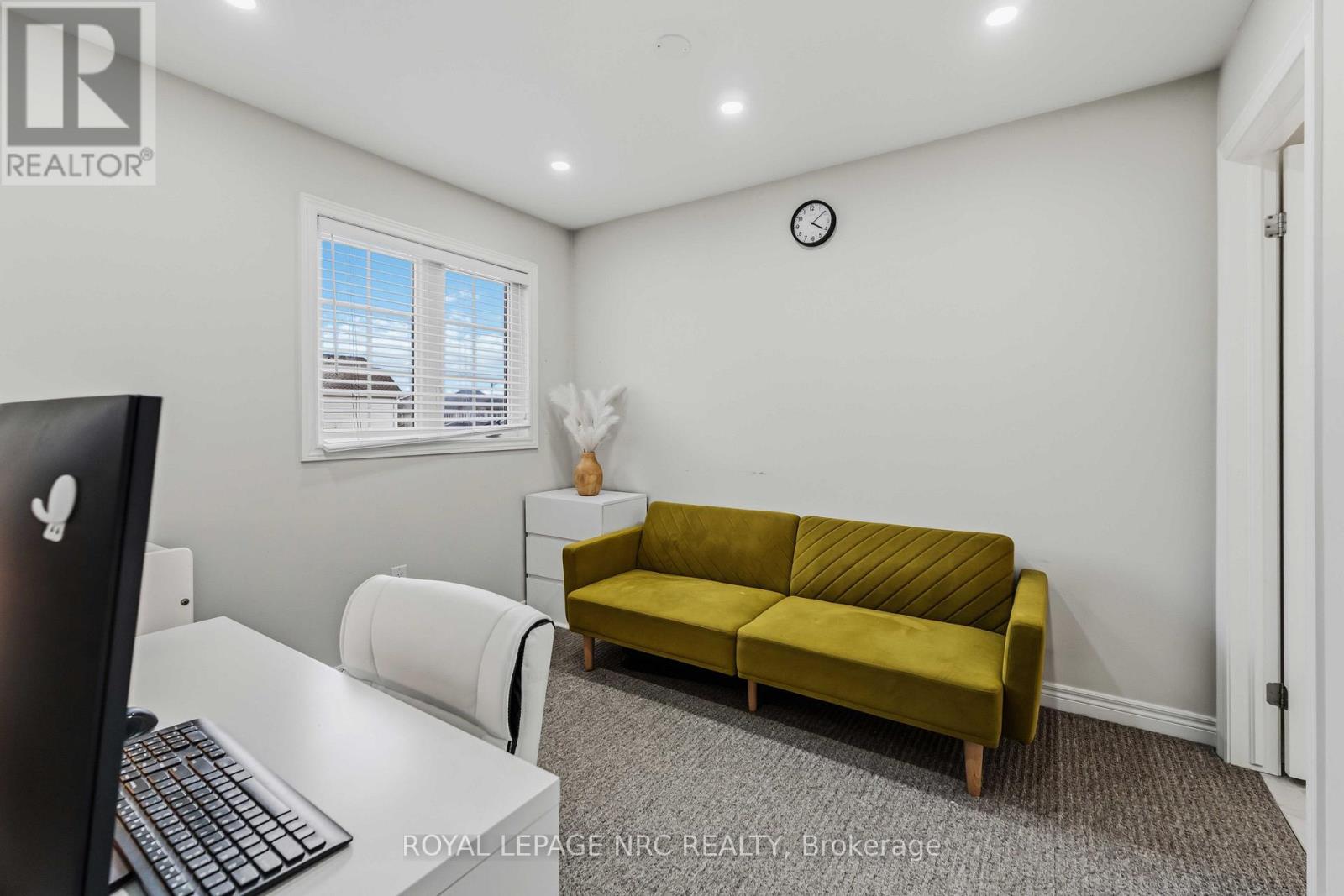 15 Hawthorn Avenue, Thorold, Ontario  L2V 0H9 - Photo 21 - X12905176