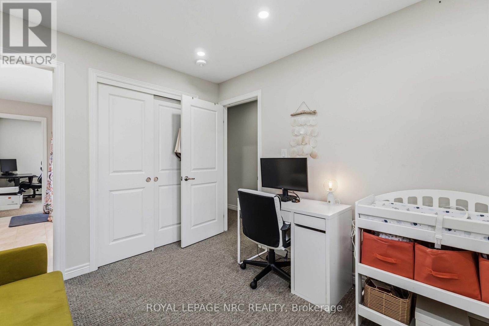 15 Hawthorn Avenue, Thorold, Ontario  L2V 0H9 - Photo 22 - X12905176