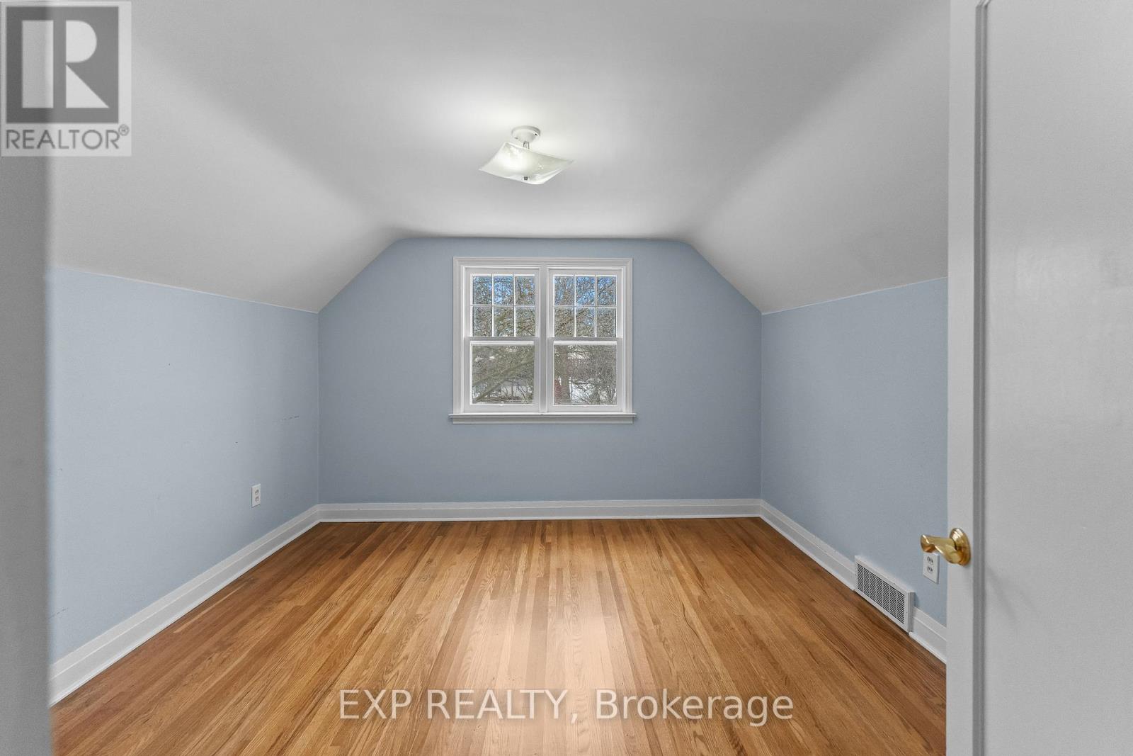 3935 St Peter Avenue, Niagara Falls, Ontario  L2J 2N9 - Photo 18 - X12905232