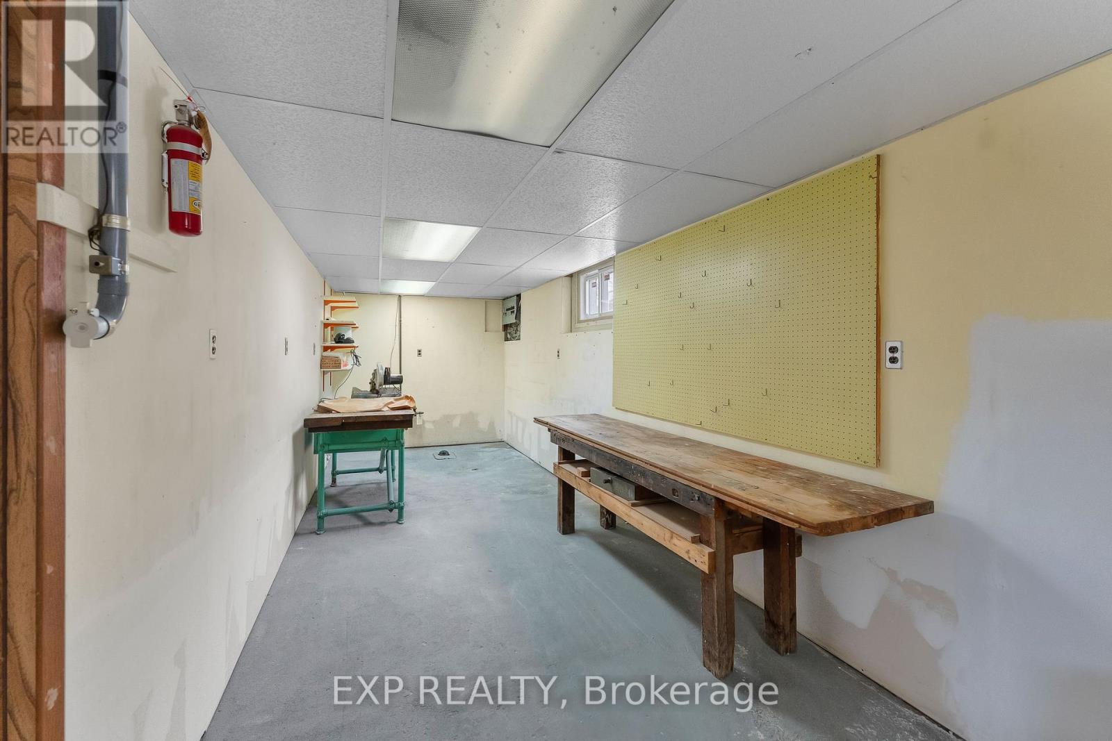 3935 St Peter Avenue, Niagara Falls, Ontario  L2J 2N9 - Photo 28 - X12905232