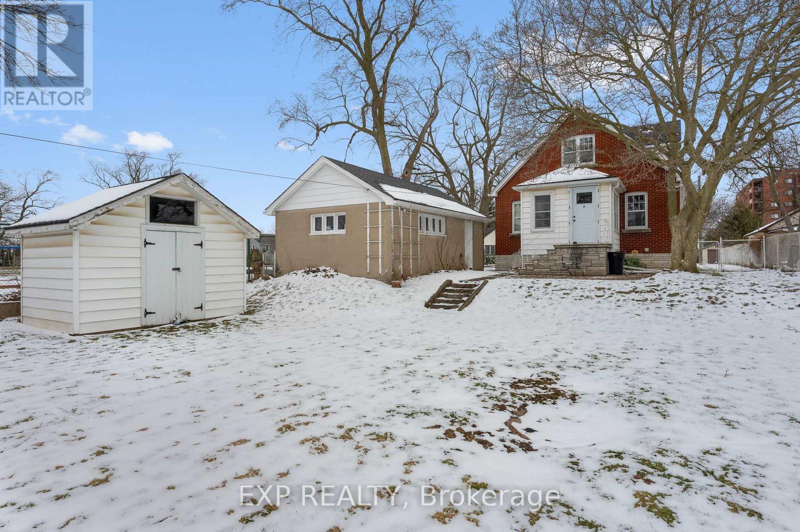 3935 St Peter Avenue, Niagara Falls, Ontario  L2J 2N9 - Photo 33 - X12905232