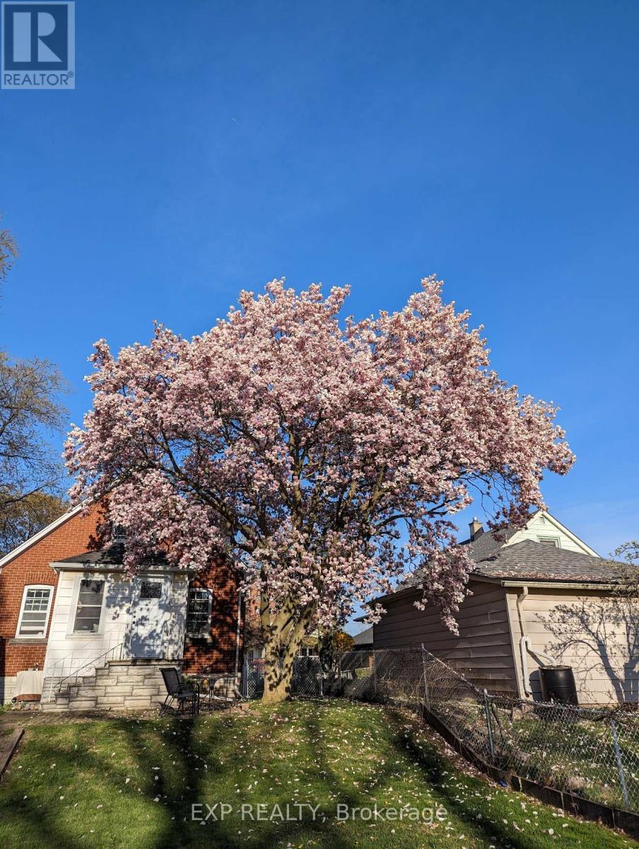 3935 St Peter Avenue, Niagara Falls, Ontario  L2J 2N9 - Photo 34 - X12905232