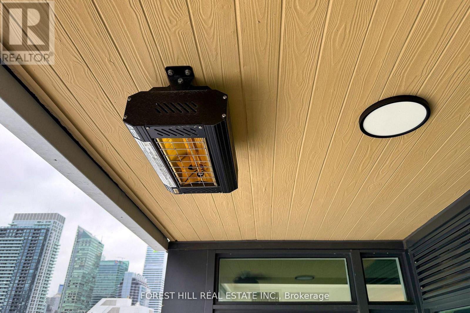 1701 - 1 Concord Cityplace Way, Toronto, Ontario  M5V 0X3 - Photo 22 - C12905088