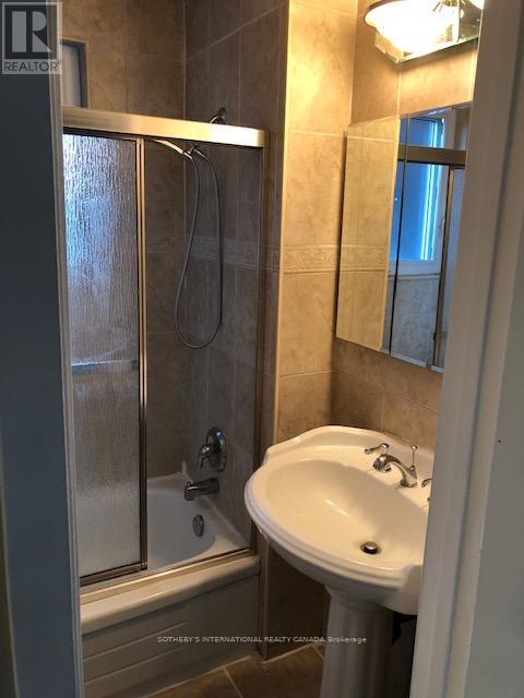 A2 - 647 Vaughan Road, Toronto (Oakwood Village), Ontario  M6E 2Y4 - Photo 13 - C12905098