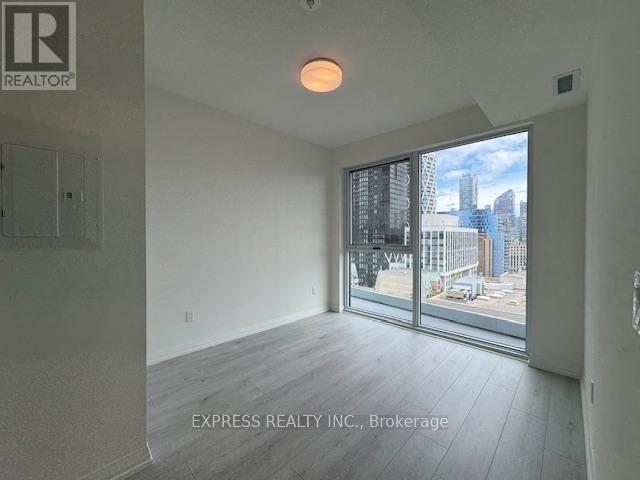 1707 - 280 Dundas Street W, Toronto (Kensington-Chinatown), Ontario  M5T 0E3 - Photo 9 - C12905180