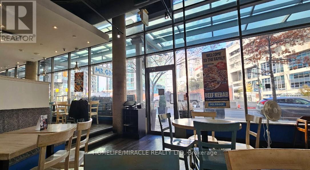 333 Bremner Boulevard, Toronto, Ontario  M5V 3X9 - Photo 10 - C12905192