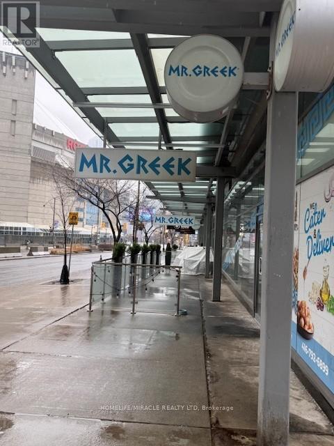 333 Bremner Boulevard, Toronto, Ontario  M5V 3X9 - Photo 3 - C12905192