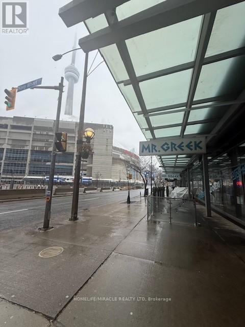 333 Bremner Boulevard, Toronto, Ontario  M5V 3X9 - Photo 5 - C12905192