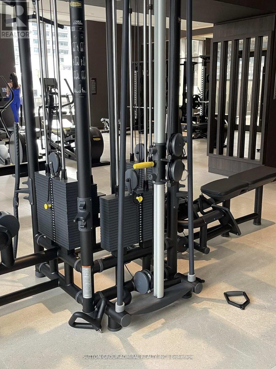 3505 - 11 Yorkville Avenue, Toronto, Ontario  M4W 0B7 - Photo 17 - C12905222