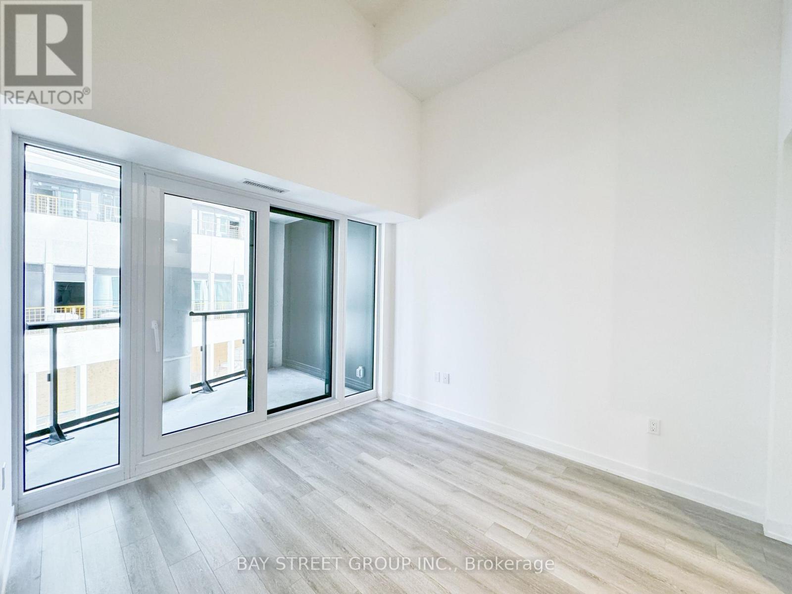 606 - 238 Simcoe Street, Toronto, Ontario  M5T 3B9 - Photo 12 - C12905254