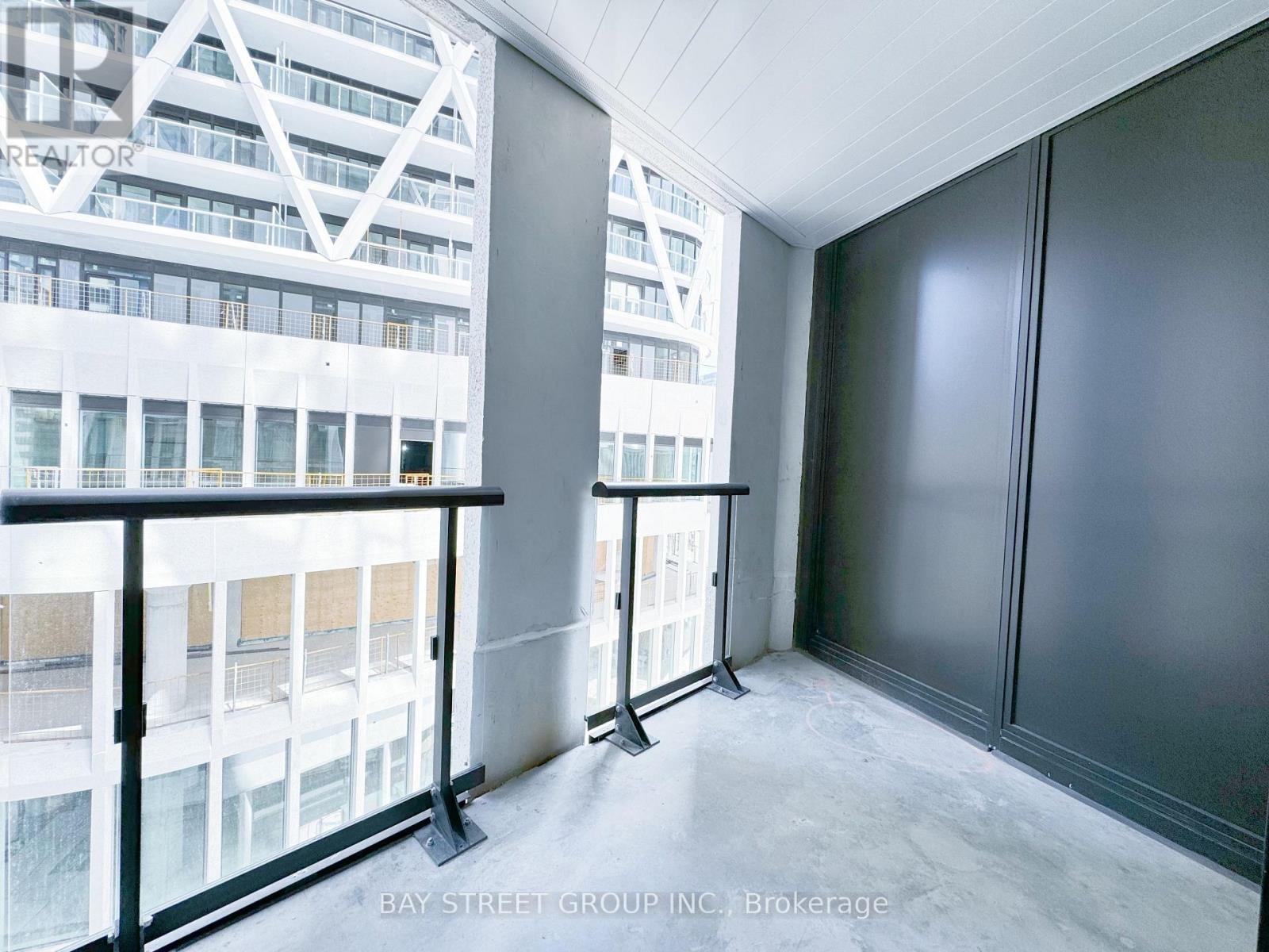 606 - 238 Simcoe Street, Toronto, Ontario  M5T 3B9 - Photo 15 - C12905254