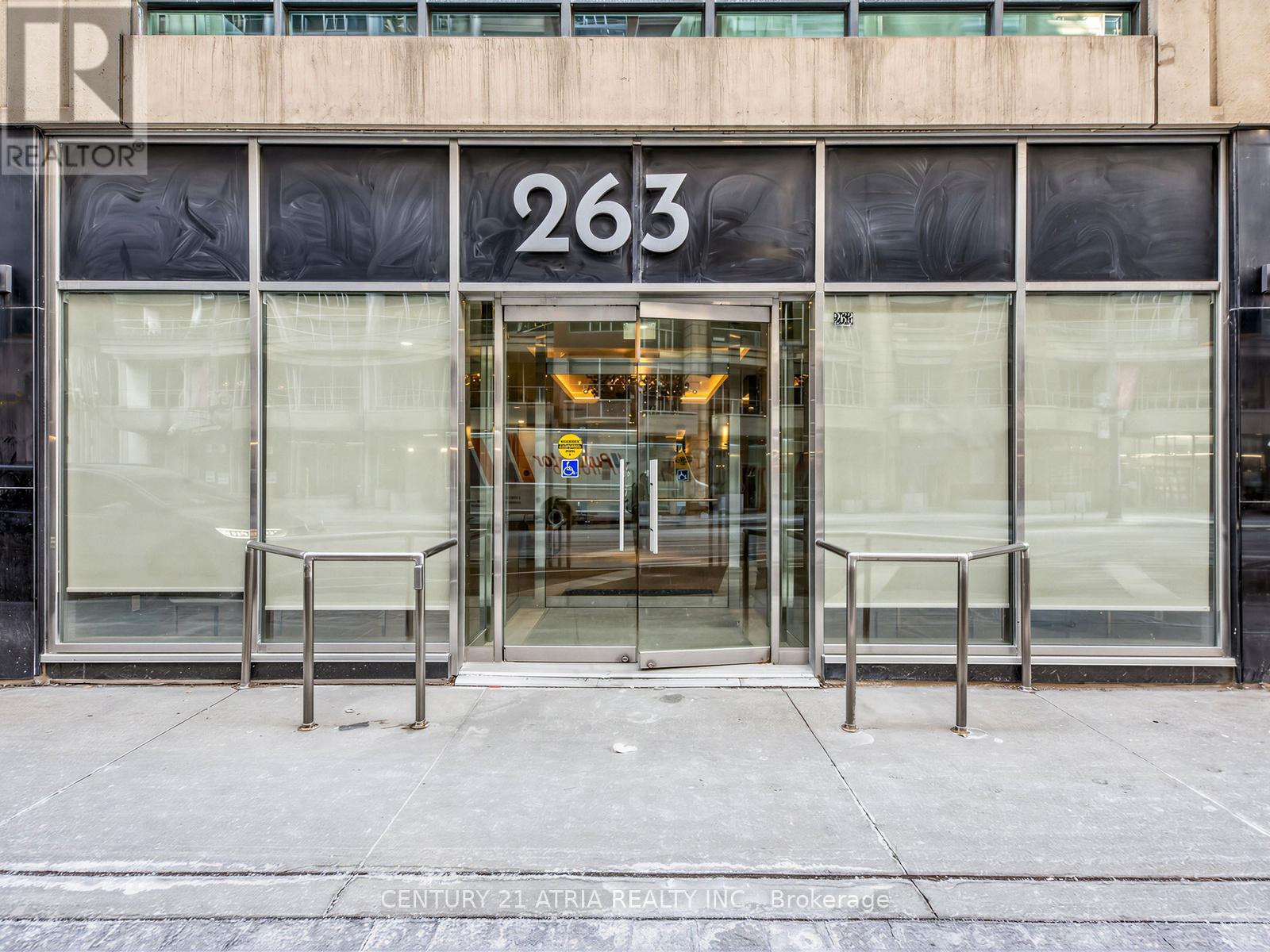 601 - 263 WELLINGTON STREET W, Toronto, Ontario