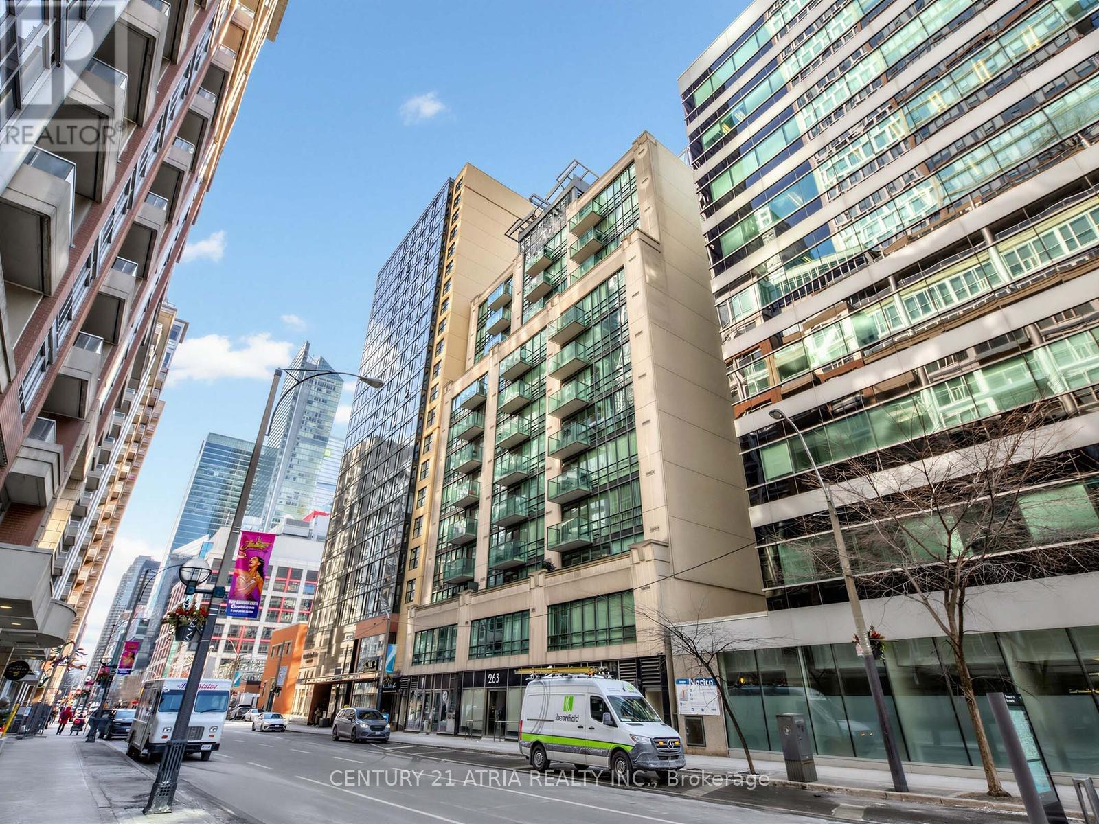 601 - 263 Wellington Street W, Toronto (Waterfront Communities), Ontario  M5V 3P9 - Photo 2 - C12905256