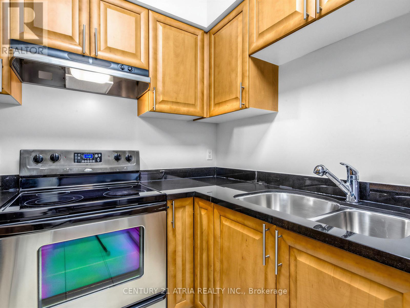 601 - 263 Wellington Street W, Toronto (Waterfront Communities), Ontario  M5V 3P9 - Photo 7 - C12905256