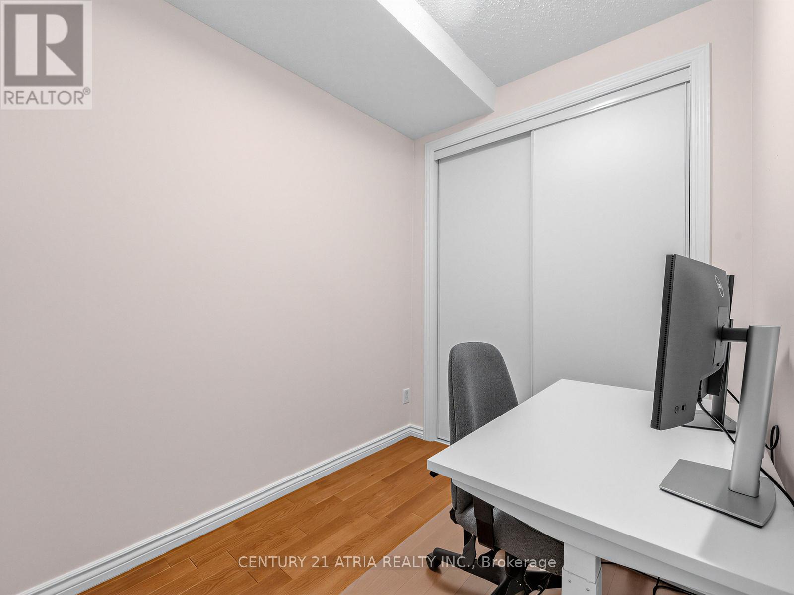 601 - 263 Wellington Street W, Toronto (Waterfront Communities), Ontario  M5V 3P9 - Photo 8 - C12905256