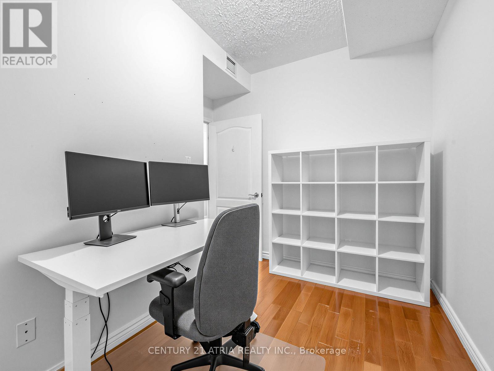 601 - 263 Wellington Street W, Toronto (Waterfront Communities), Ontario  M5V 3P9 - Photo 9 - C12905256