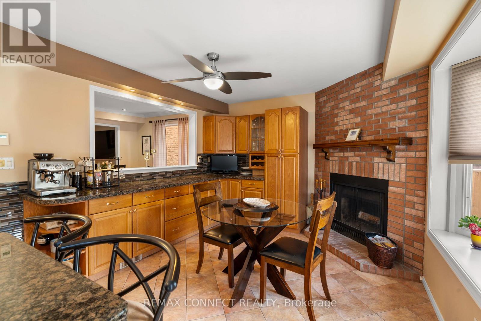 52 Marshall Crescent, Ajax, Ontario  L1T 2N4 - Photo 11 - E12905216