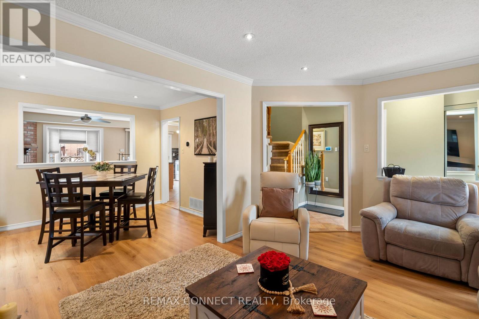 52 Marshall Crescent, Ajax, Ontario  L1T 2N4 - Photo 4 - E12905216