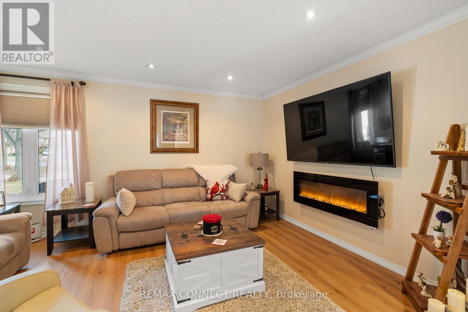 52 Marshall Crescent, Ajax, Ontario  L1T 2N4 - Photo 7 - E12905216