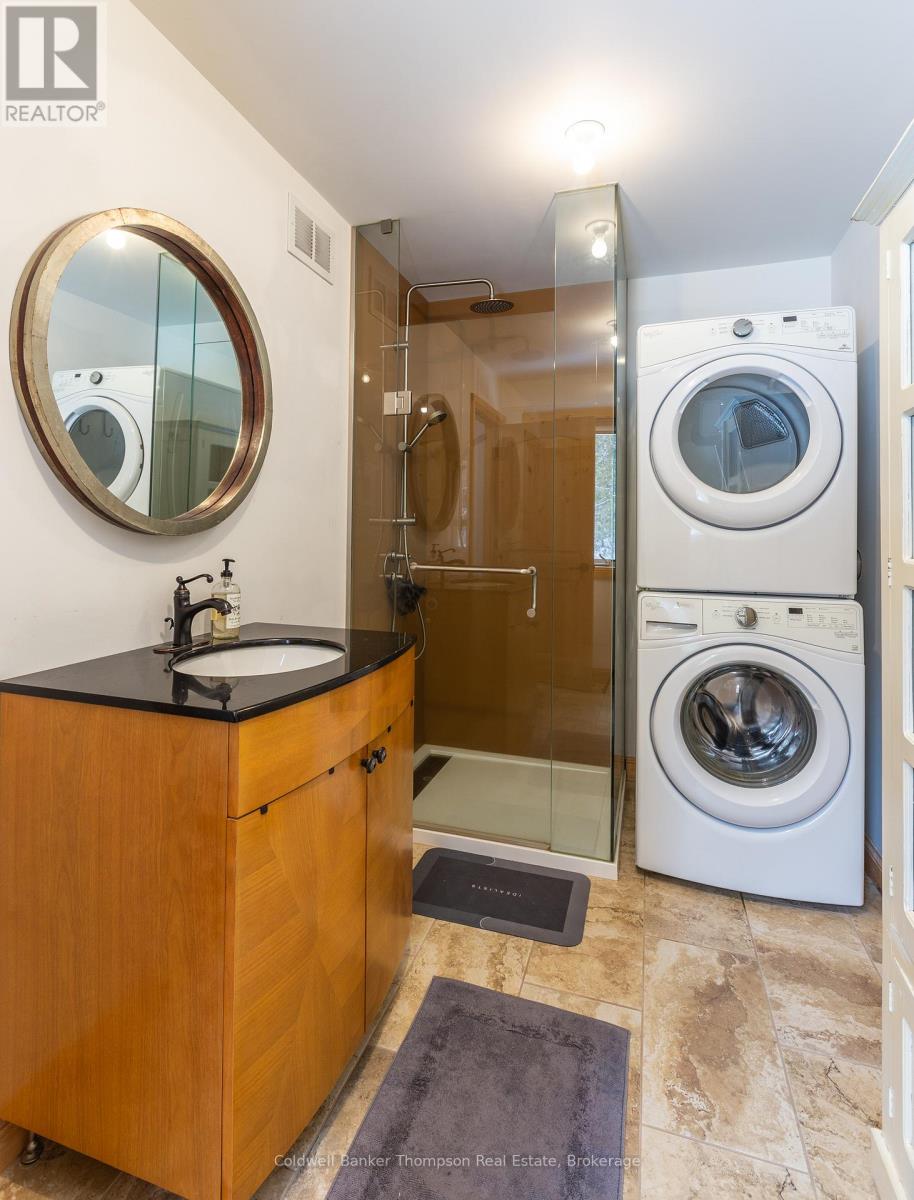 369 Pinegrove Road, Perry, Ontario  P0A 1J0 - Photo 18 - X12905202