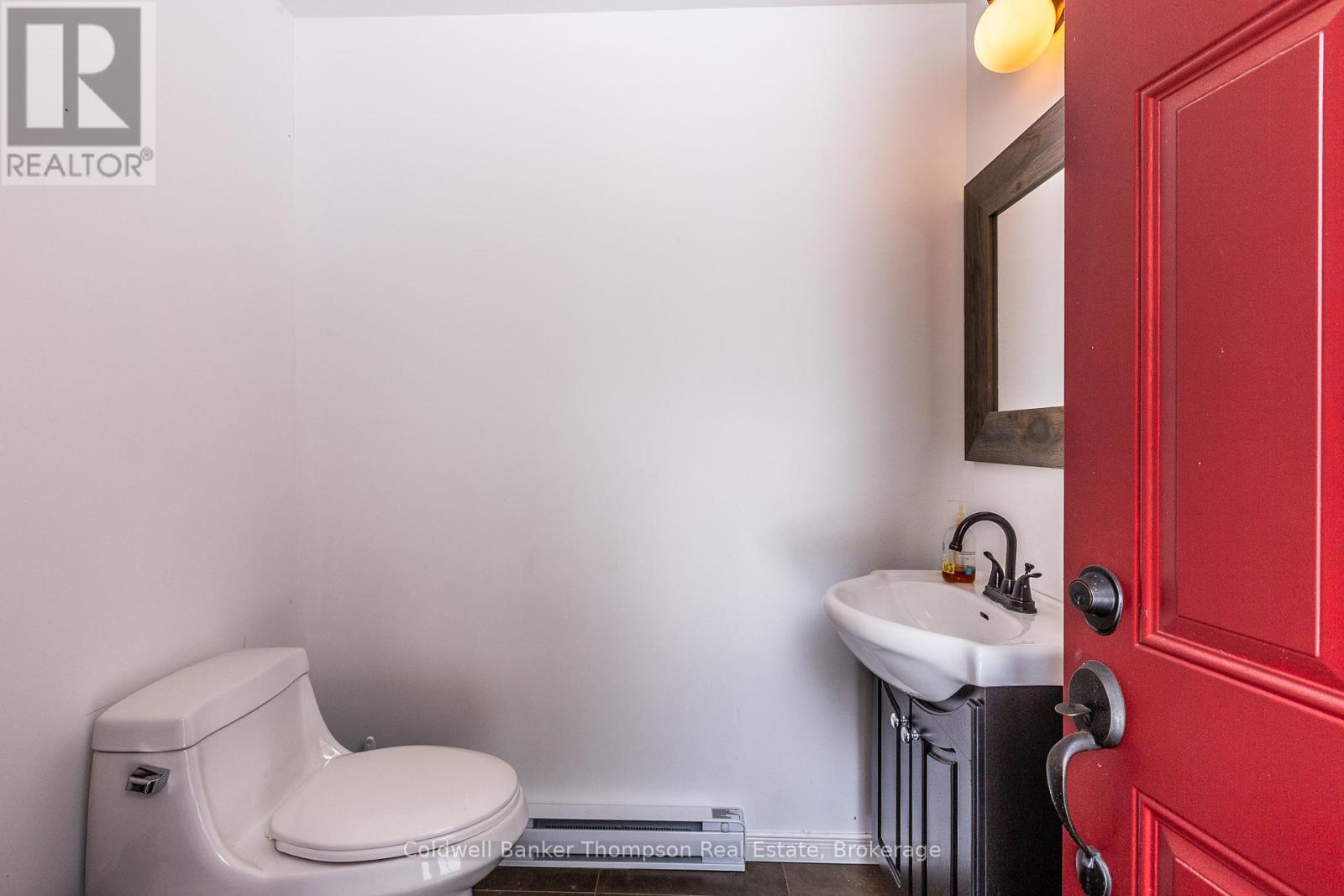 369 Pinegrove Road, Perry, Ontario  P0A 1J0 - Photo 24 - X12905202