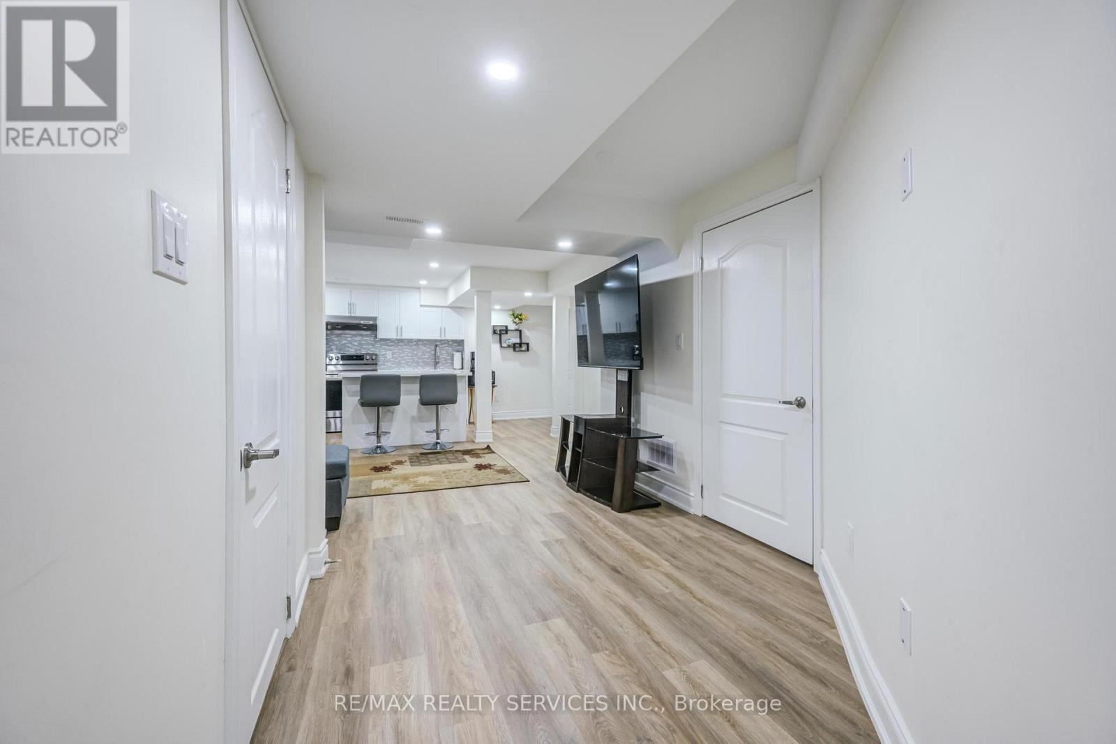 Bsmt - 324 Brisdale Drive, Brampton (Fletcher's Meadow), Ontario  L7A 3C1 - Photo 10 - W12862010