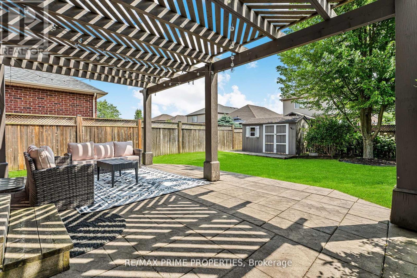 52 Clare Avenue, Welland (Coyle Creek), Ontario  L3C 0B7 - Photo 38 - X12785362