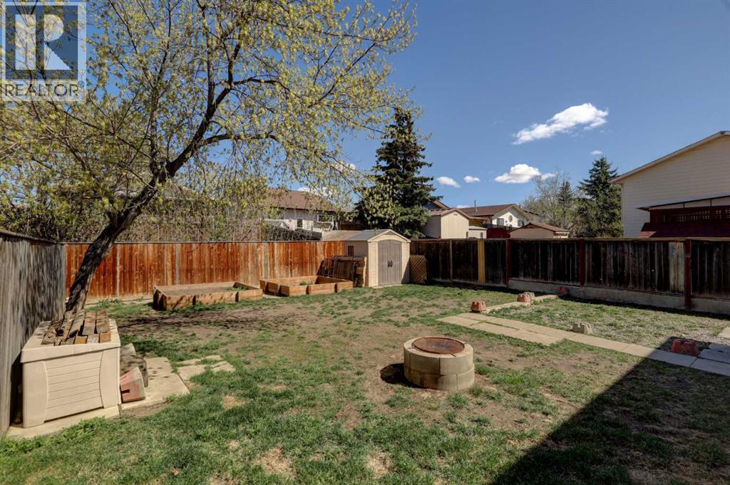 74 Aberdare Way NE, Calgary, Alberta  T2A 6V5 - Photo 5 - A2277813