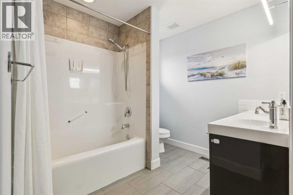 15 Heritage Cove, Heritage Pointe, Alberta  T1S 4J1 - Photo 33 - A2294515