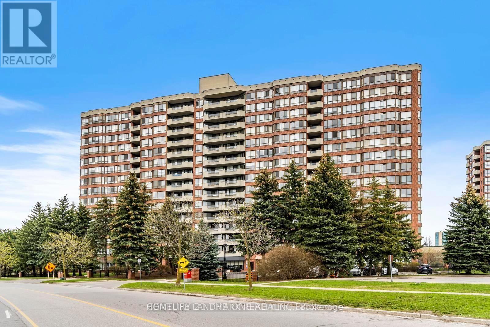 Ph03 - 33 Weldrick Road E, Richmond Hill, Ontario  L4C 8W4 - Photo 2 - N12905096