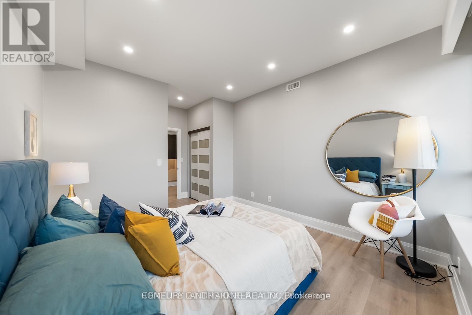 Ph03 - 33 Weldrick Road E, Richmond Hill, Ontario  L4C 8W4 - Photo 28 - N12905096