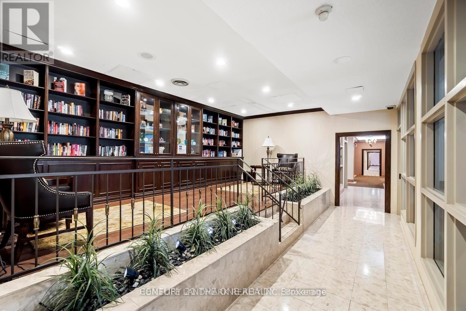 Ph03 - 33 Weldrick Road E, Richmond Hill, Ontario  L4C 8W4 - Photo 50 - N12905096